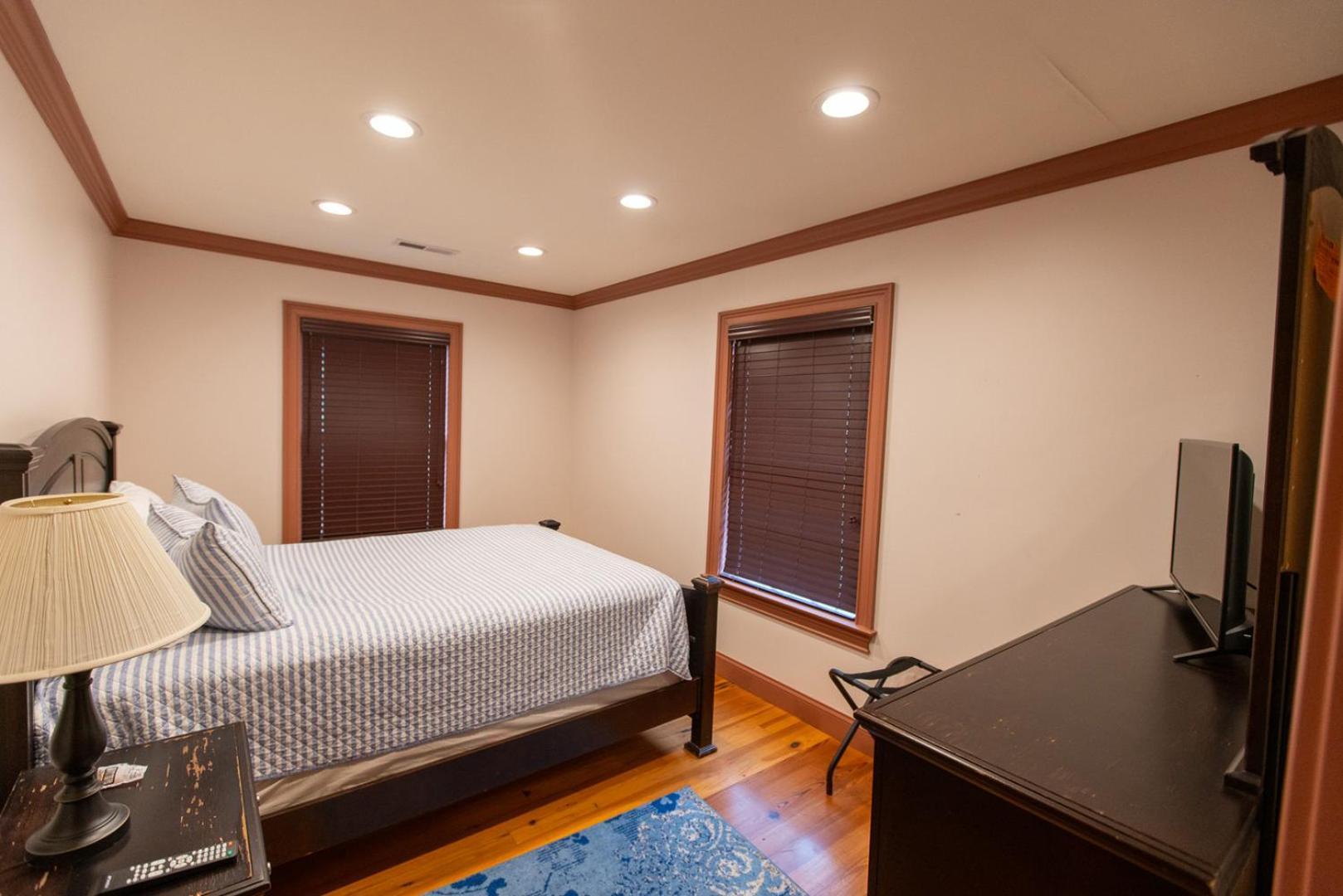 وايت سولفور سبرينغز Howard'S Creek Inn المظهر الخارجي الصورة